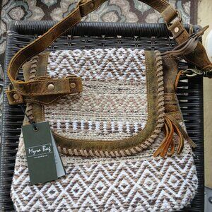 Myra Rater Shoulder Bag